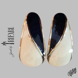RARE 60’s - Crown Trifari Ivory & Ebony Enamel Earrings